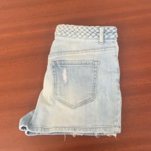 Bethany short shorts